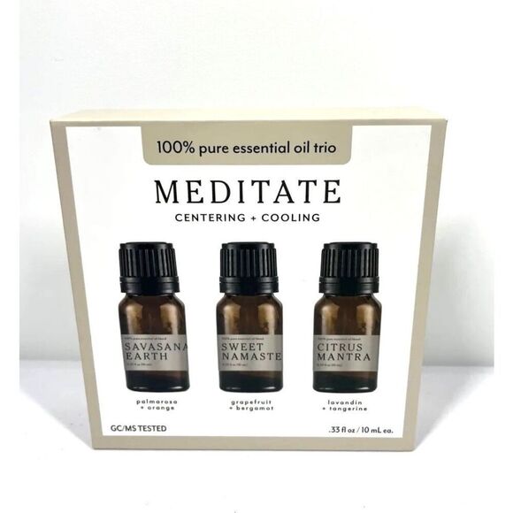 Meditate Essential Oils Spa Collection ~ Citrus Namaste Savasana Earth NIB - Picture 1 of 2